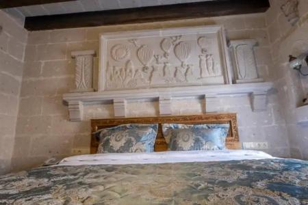 Underground Cave Suites - 74