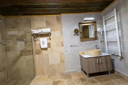 Underground Cave Suites - 59