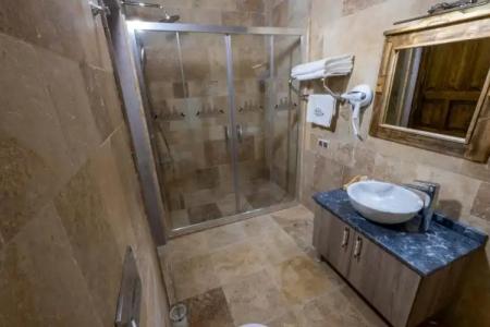 Underground Cave Suites - 67