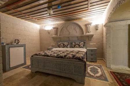 Underground Cave Suites - 15