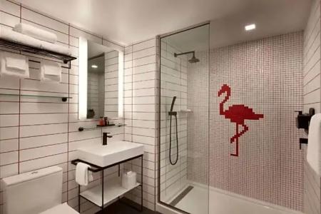 Radisson Red Miami Airport - 56