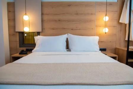 Liberty of Nafplio - 49