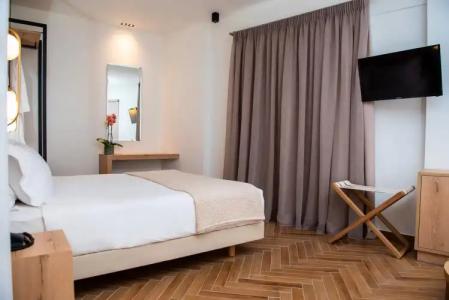 Liberty of Nafplio - 50