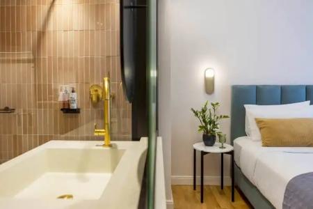 L'Avventura Athens - 40