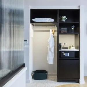 L'Avventura Athens - 49