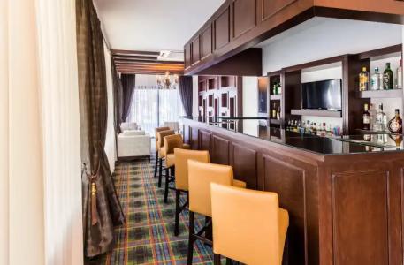 Oscar Park Elite By Historical Salamis - 23