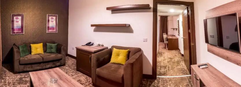 Oscar Park Elite By Historical Salamis - 3