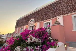 The Museum Project Oia, Ия