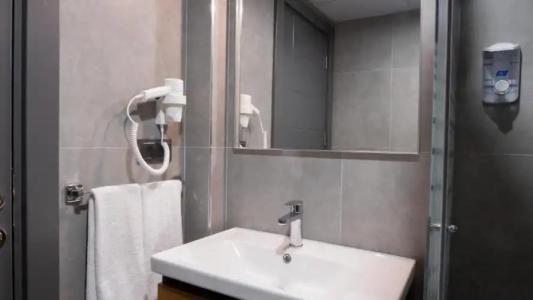 Opera Suites Apart - 146