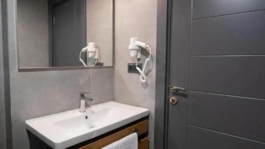 Opera Suites Apart - 85