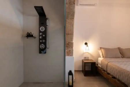 Ancient Knights Luxury Suites - 34