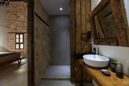 Ancient Knights Luxury Suites - 7