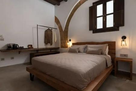 Ancient Knights Luxury Suites - 29