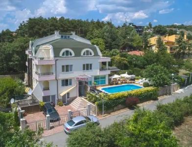 Milennia Family - 19