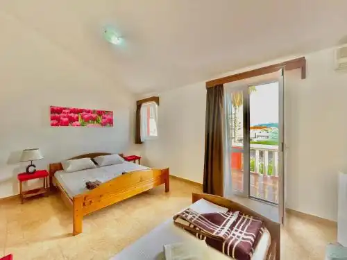 Vila L Budva - 1
