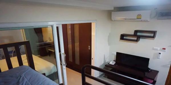 The Cosy River - 102