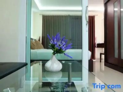 The Cosy River - 203