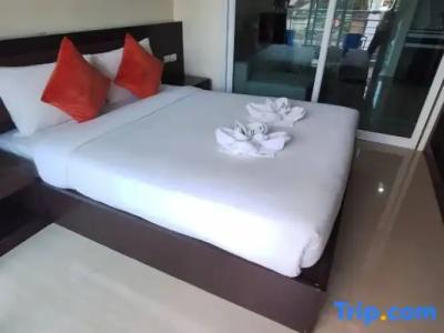 The Cosy River - 190