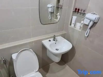 The Cosy River - 213