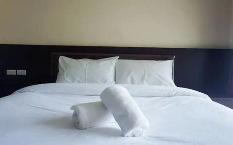 The Cosy River - 121