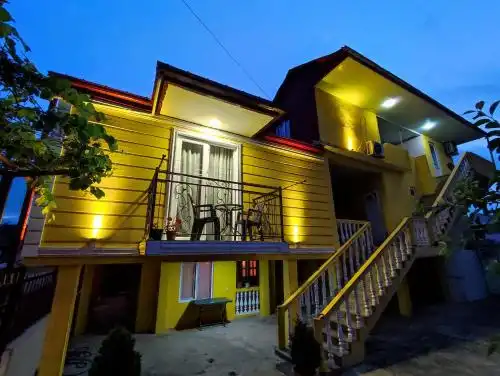 Kobuleti Guest House - 5