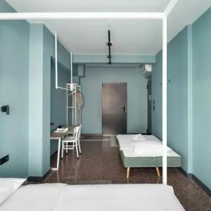 Zeus is Loose Hostel - 71