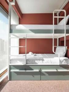 Zeus is Loose Hostel - 43