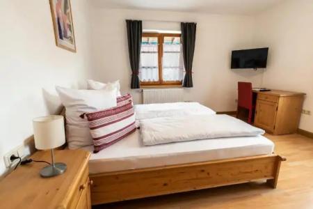 Ammergau Lodge - 19