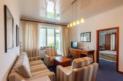 White Residence & Spa - 32