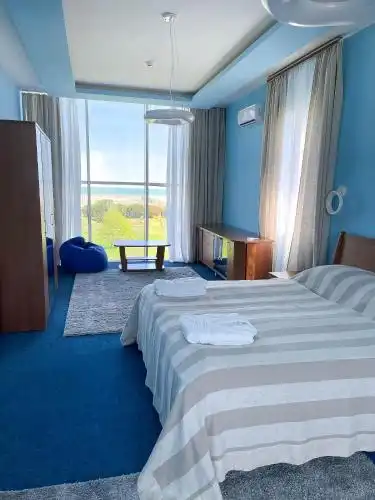 White Residence & Spa - 24