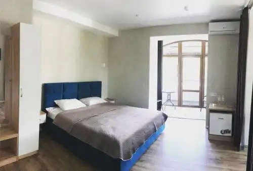 Home Aparts - 18