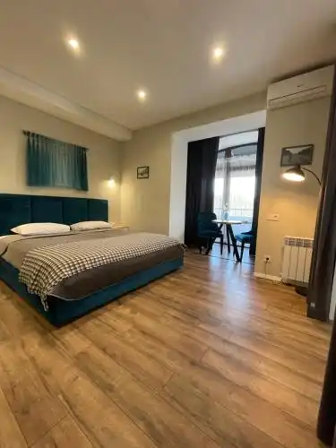 Home Aparts - 9