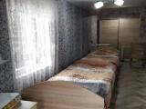 Небольшой двухместный номер с 2 отдельными кроватями