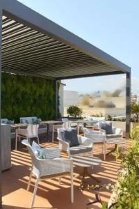 7Rizes Luxury Living - 18