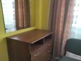 Стандартный двухместный номер с 2 отдельными кроватями и общей ванной комнатой