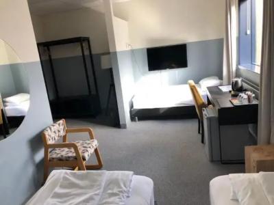 Abc By Reykjavik Keflavik Airport - 7