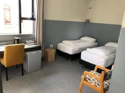 Abc By Reykjavik Keflavik Airport - 12