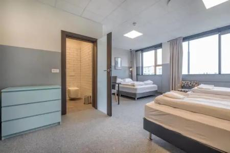 Abc By Reykjavik Keflavik Airport - 14