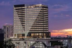 Отель «Element Miami Downtown», Майами