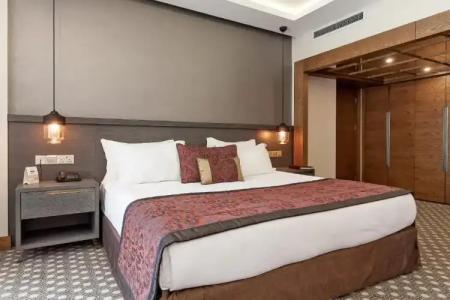 Salamis Park & Casino - 77