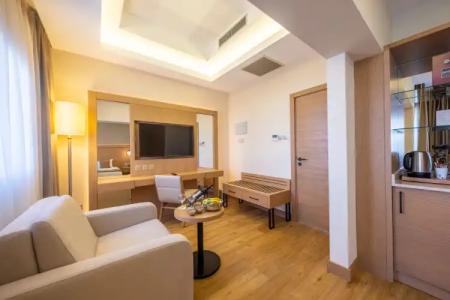 Salamis Park & Casino - 90