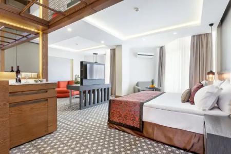 Salamis Park & Casino - 79