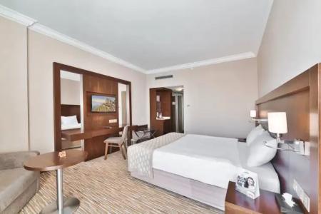 Salamis Park & Casino - 25