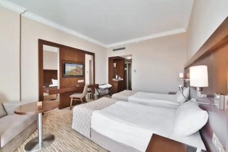 Salamis Park & Casino - 43