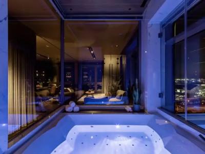 b'mine Frankfurt Airport - 49