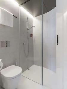 b'mine Frankfurt Airport - 17