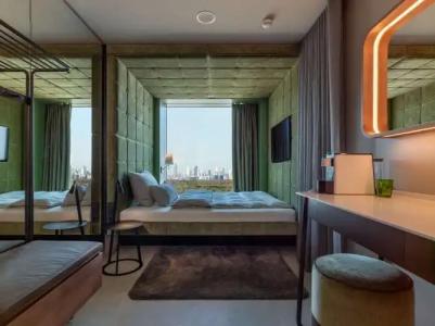 b'mine Frankfurt Airport - 14