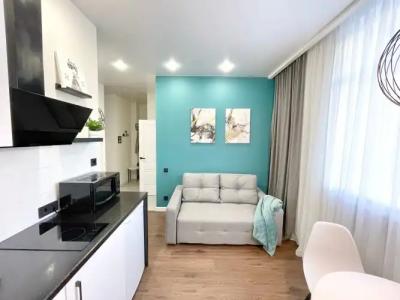 в центре - 22