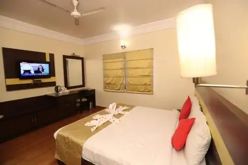 Empire Regency - A Luxury Hotel - 15