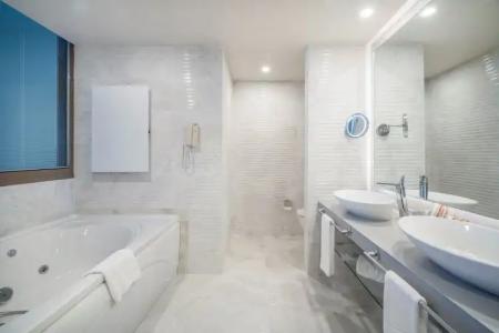 Concorde Luxury Resort & Casino & Convention & Spa - 54